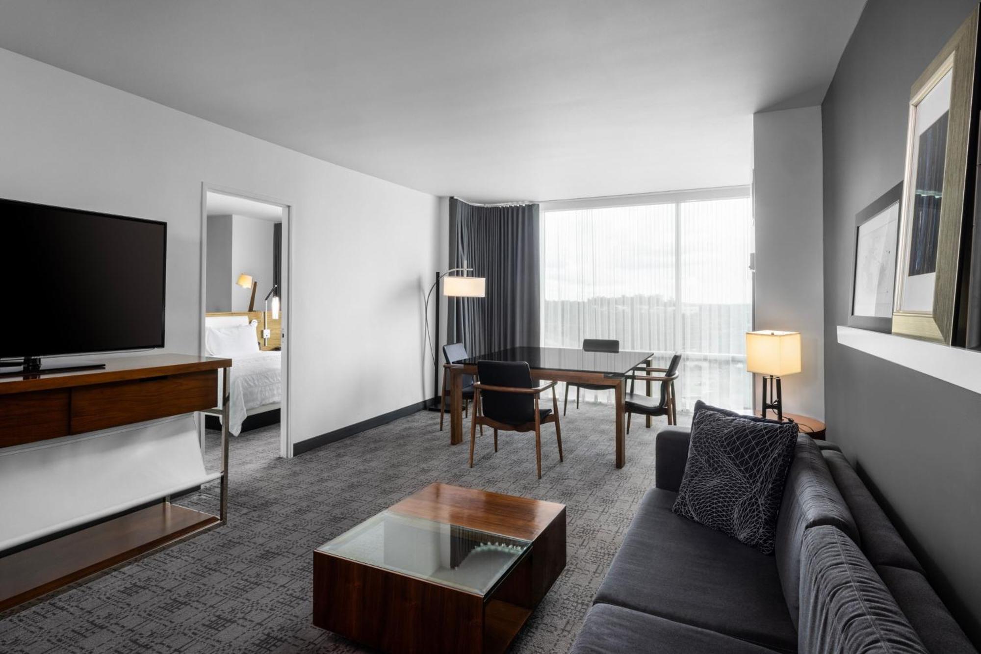 Hotel Le Meridien Atlanta Perimeter 4*